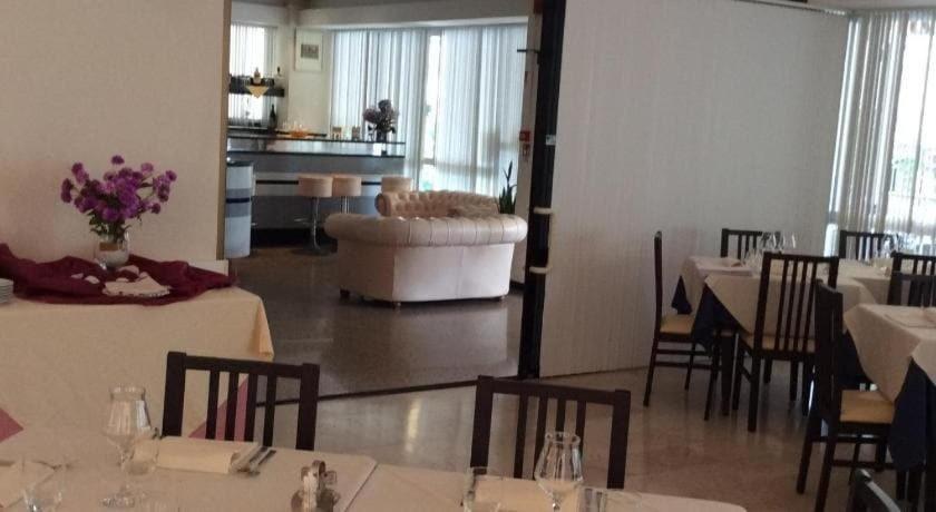 Hotel Riviera Nuova Gestione كاتوليكا المظهر الخارجي الصورة