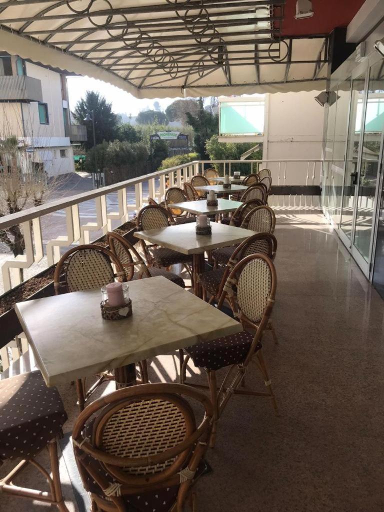 Hotel Riviera Nuova Gestione كاتوليكا المظهر الخارجي الصورة