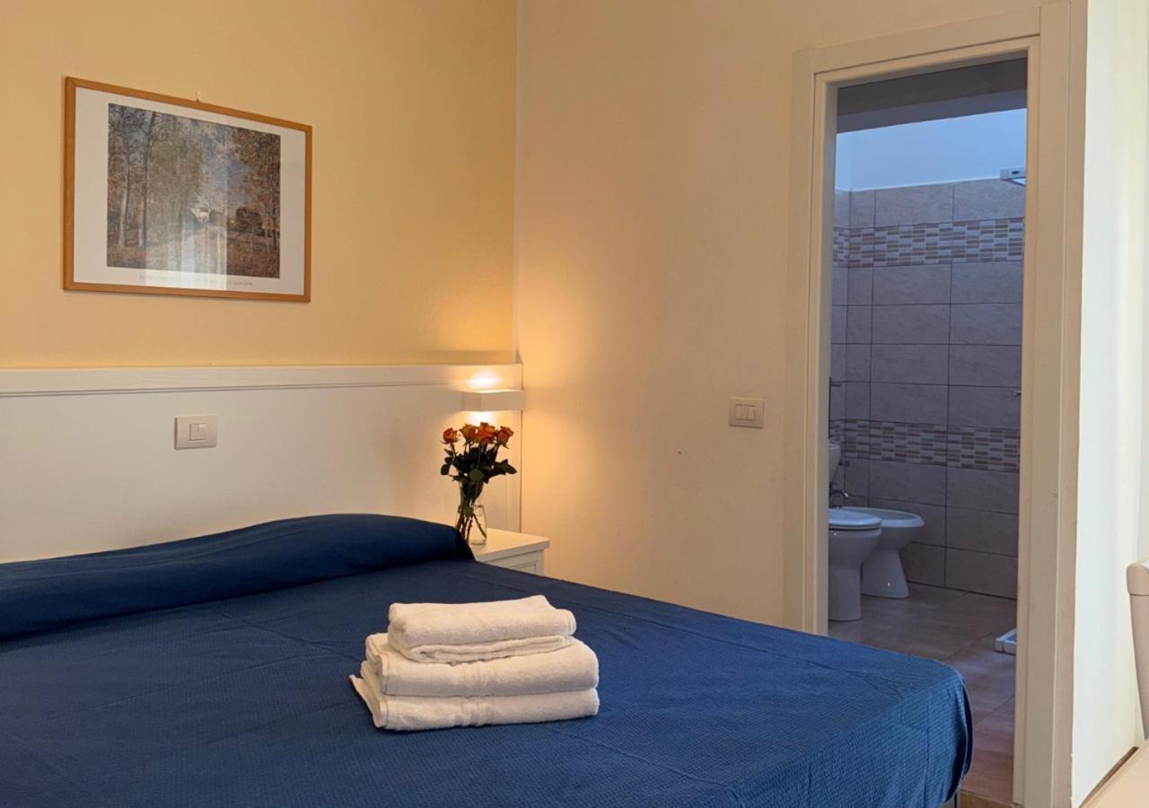Hotel Riviera Nuova Gestione كاتوليكا المظهر الخارجي الصورة