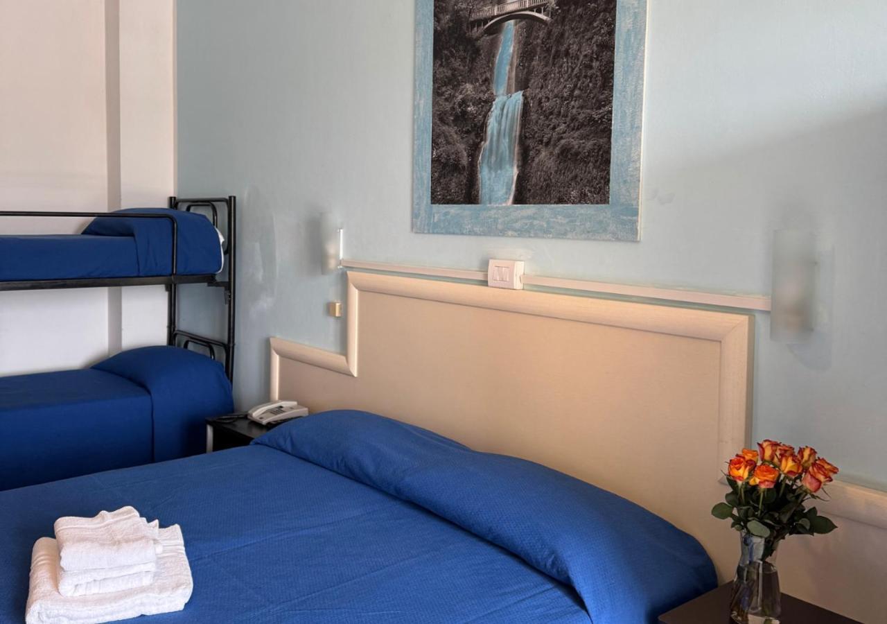Hotel Riviera Nuova Gestione كاتوليكا المظهر الخارجي الصورة